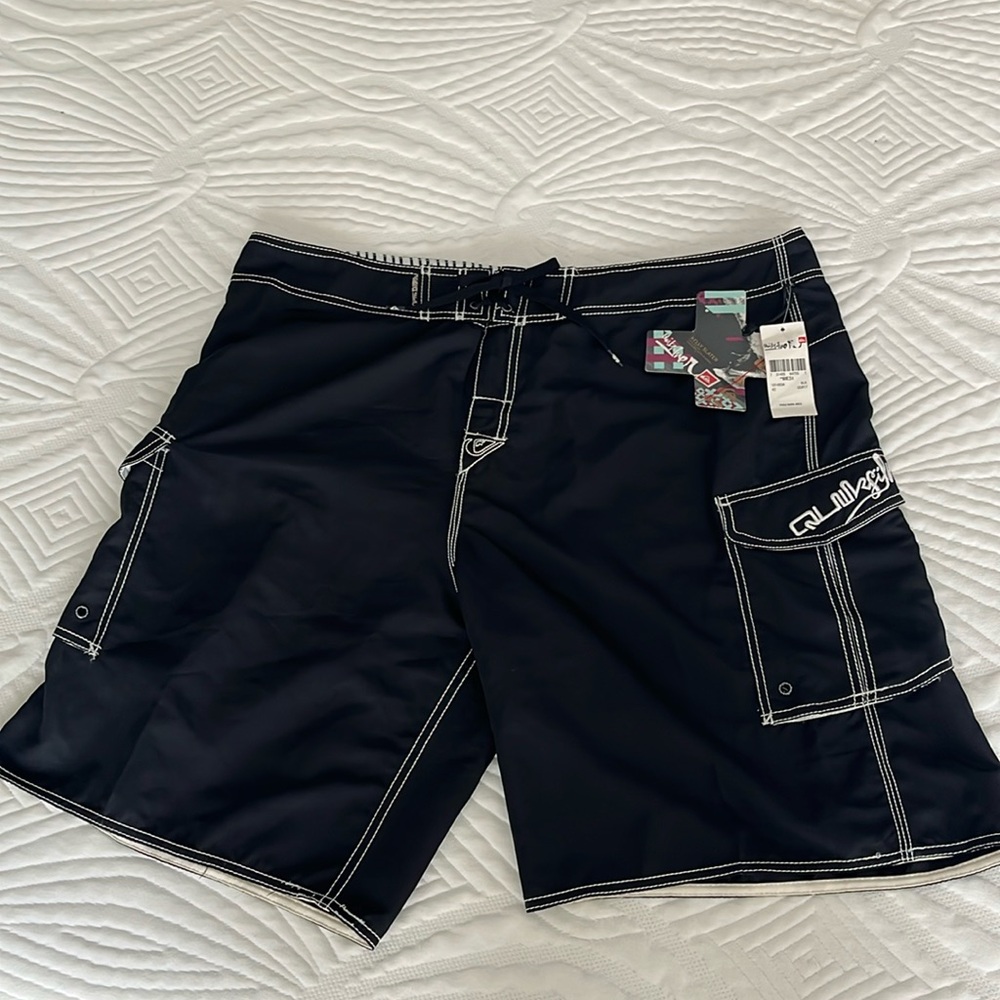 🌺Quicksilver 42”waist Manic Board Shorts NWT